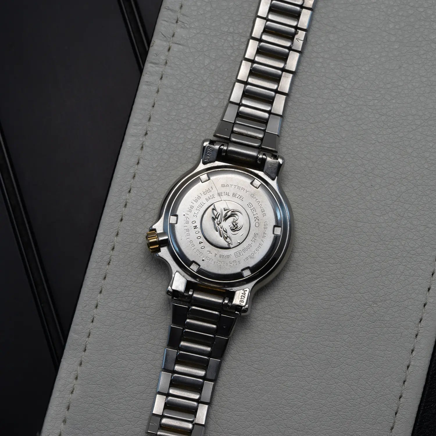 Seiko Scuba 200M 5H25-6000 — Men's Diving Watch — 1990