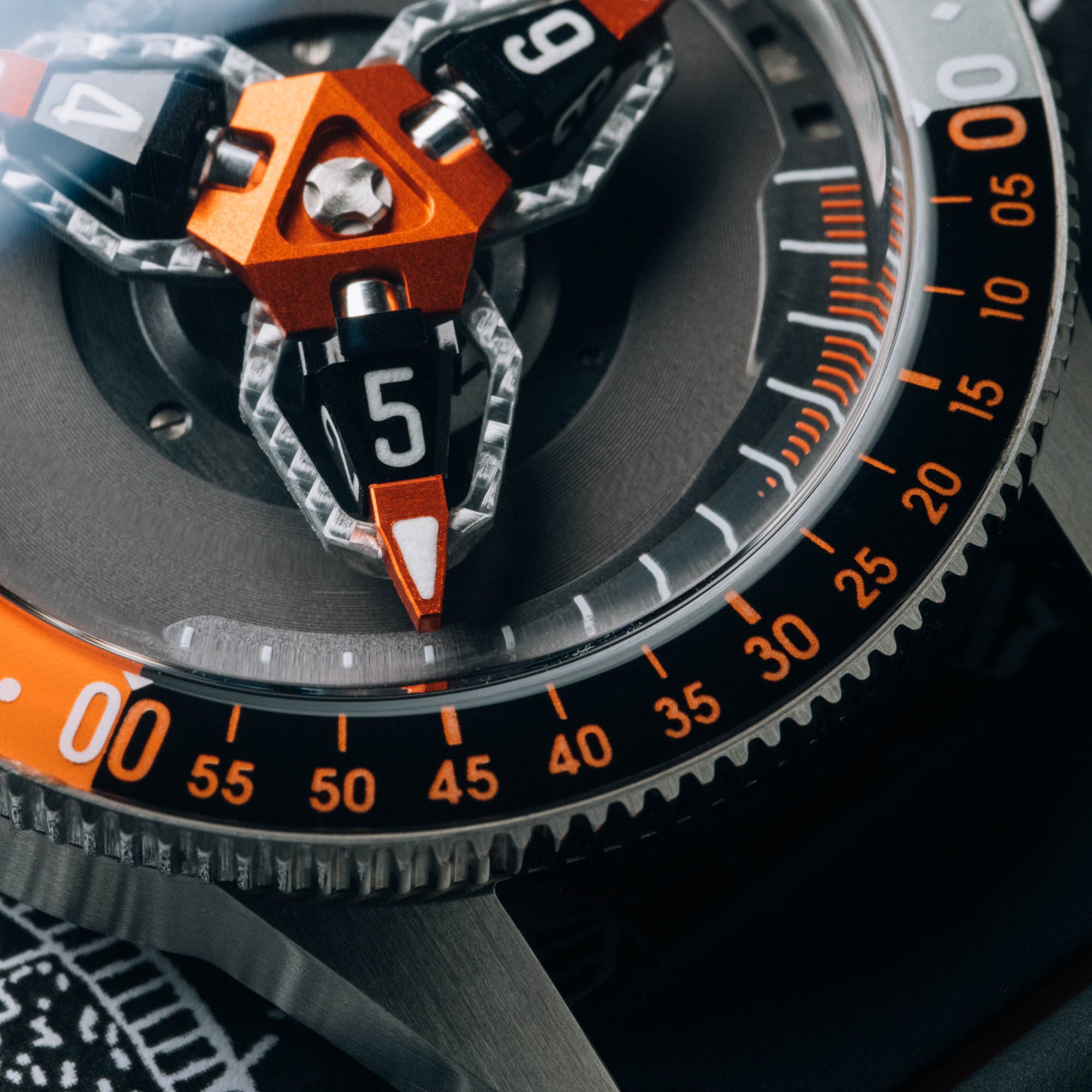 NASA Artemis Tumbler Automatic Afterburn | Xeric.com – Xeric Watches
