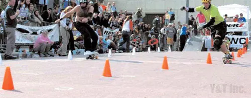 パイロン・三角コーン・エクストリーム