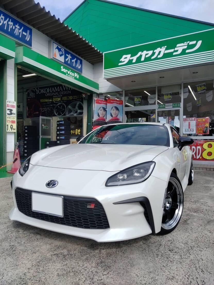 タイヤガーデン守山