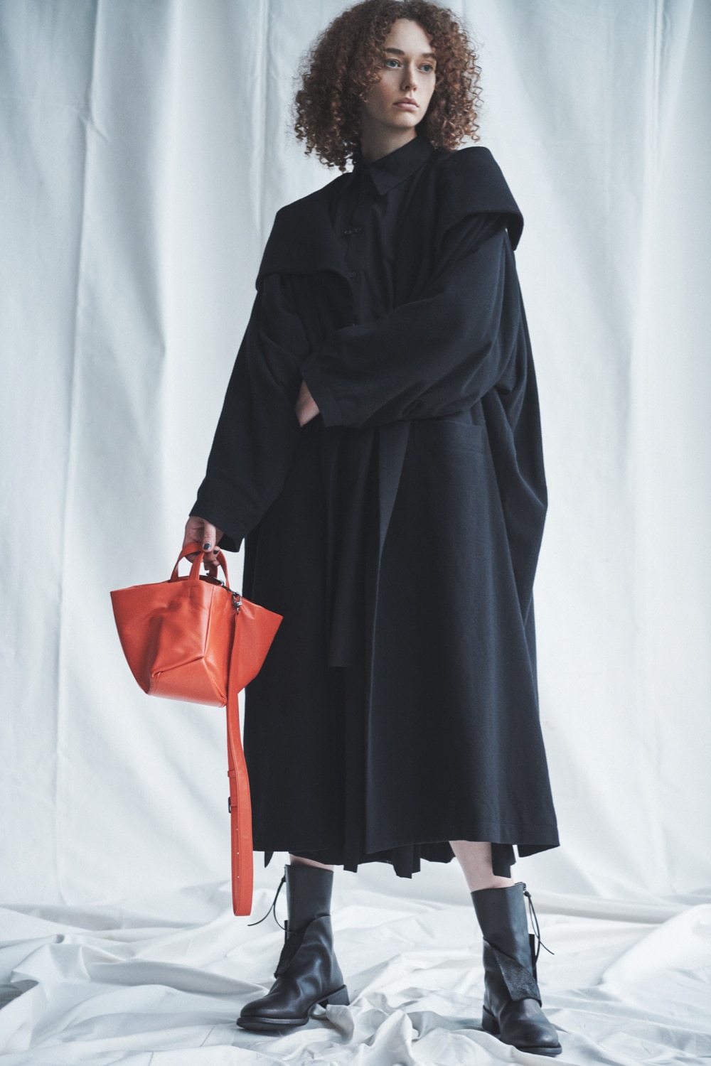 discord Yohji Yamamoto—TULIPSの新色を発表 | Yohji Yamamoto (ヨウジ