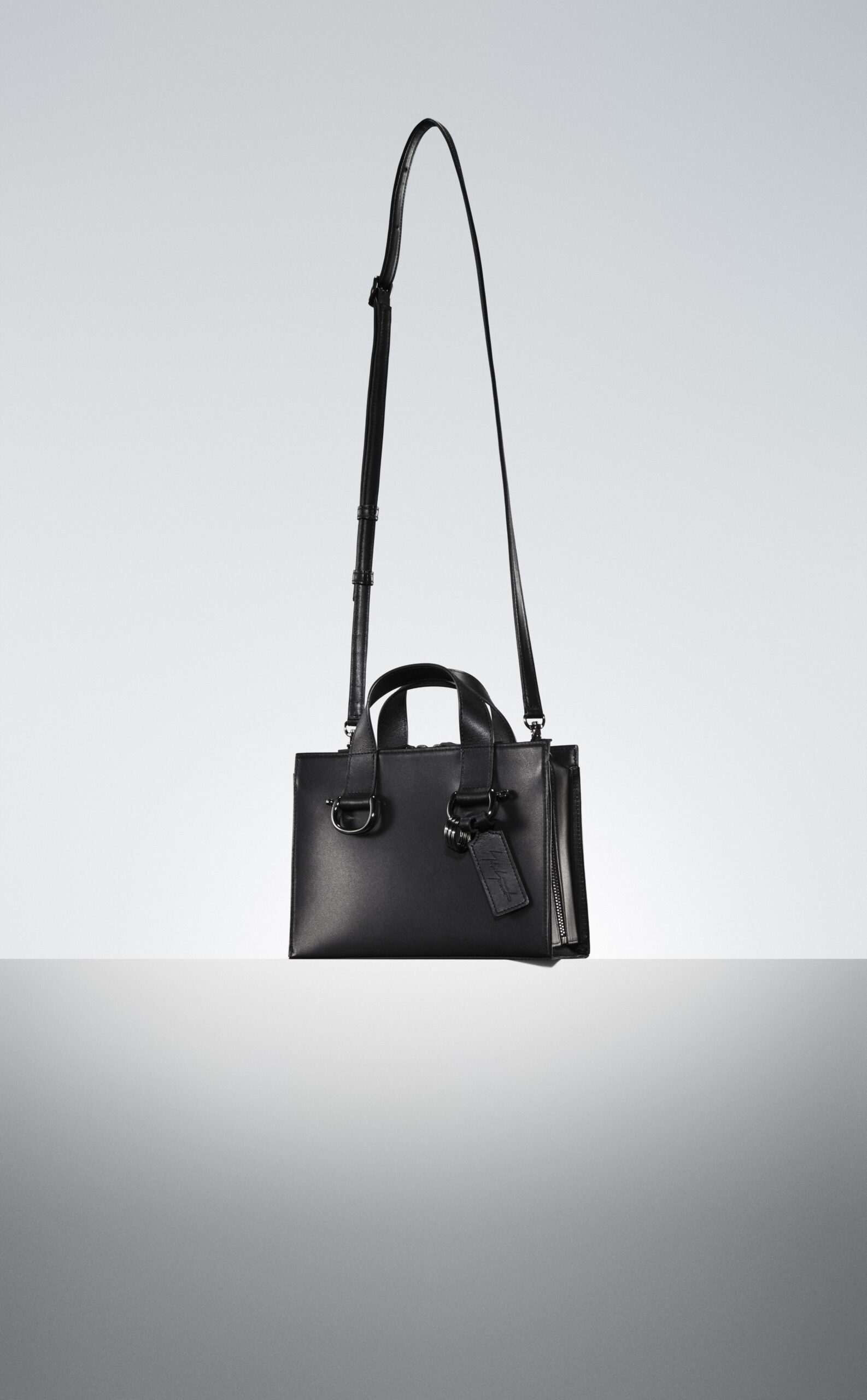 discord Yohji Yamamoto SS2023 STYLE HIGHLIGHTS | Yohji Yamamoto