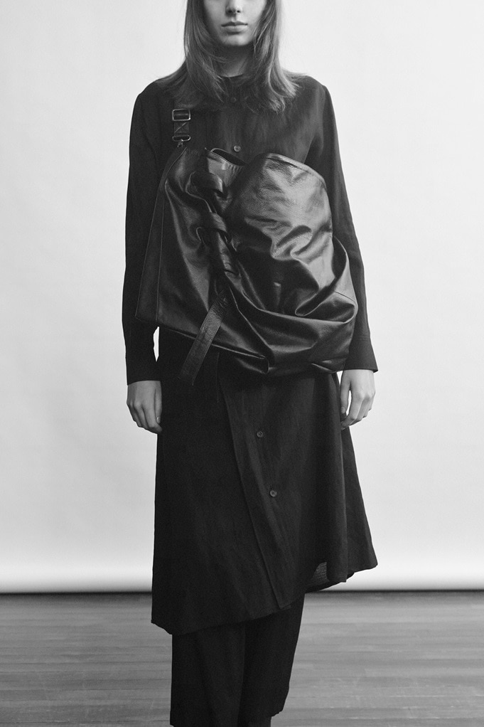 discord Yohji Yamamoto2025-26 A/W COLLECTION | Yohji Yamamoto