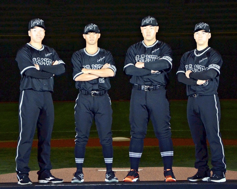 巨人が漆黒の限定ユニホーム、山本耀司さんのブランドと共同制作