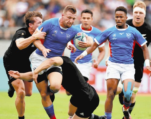 NZ 美技11トライ…今大会最多71点 パス回しで圧倒- 特集