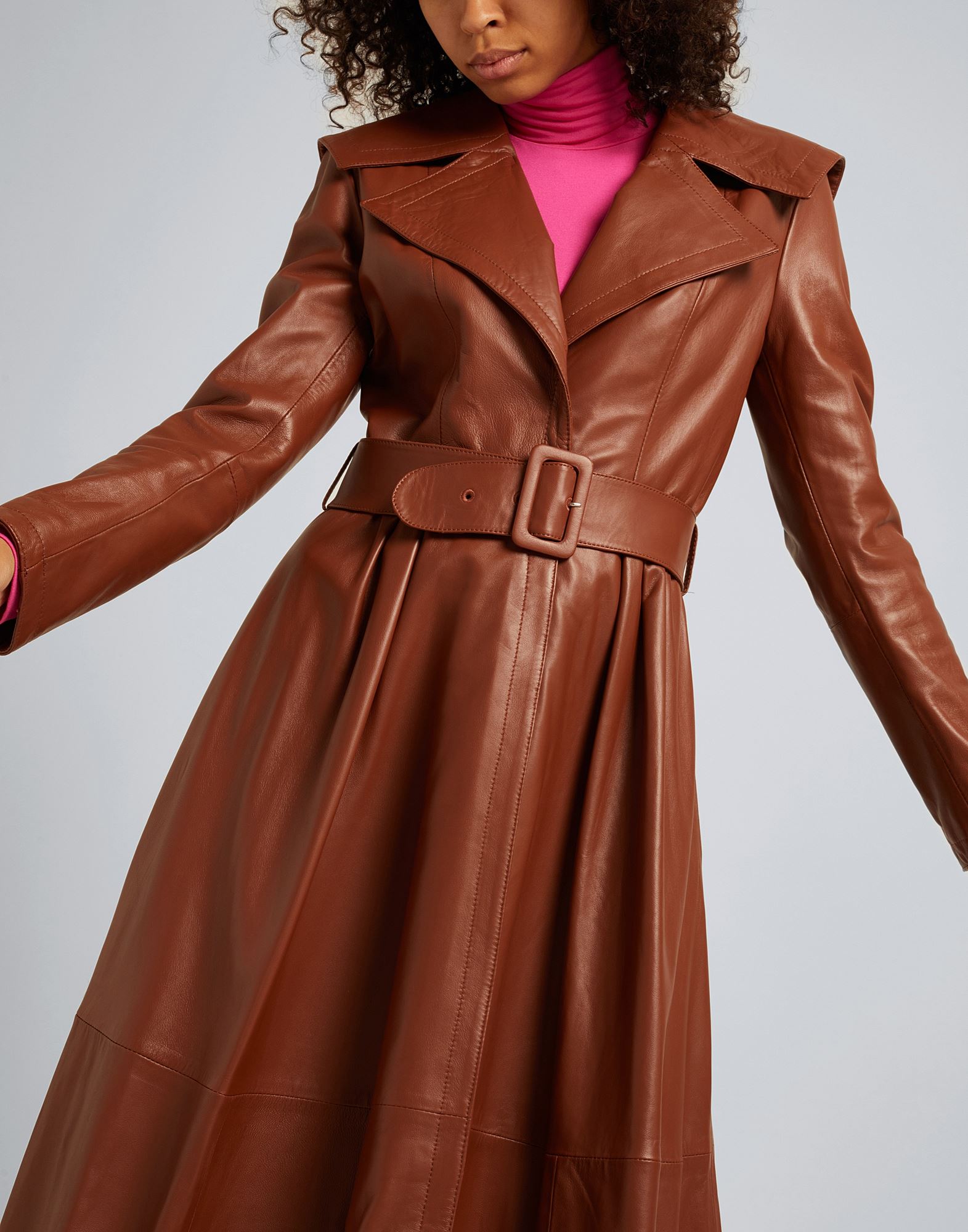 LEATHER FULL-SKIRT TRENCH COAT | レザーブルゾン ブラウン