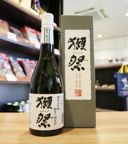 獺祭 純米大吟醸 磨き三割九分 【DX箱】 720ml | 日本酒・地酒 自然派