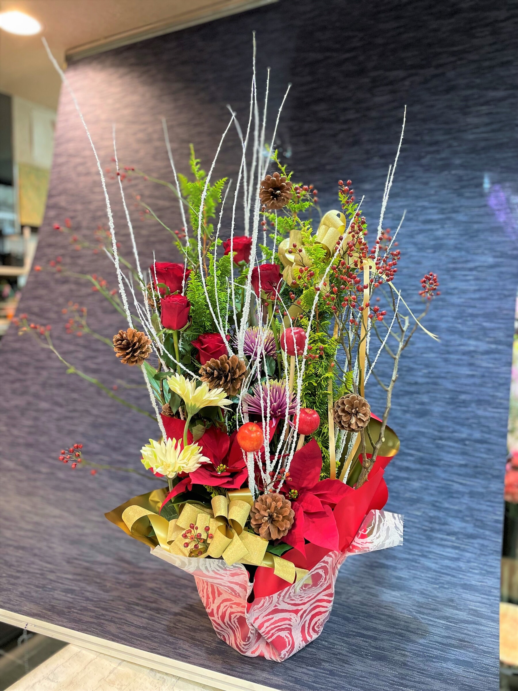 スリムスタイル クリスマスアレンジメント | 株式会社 フラワー