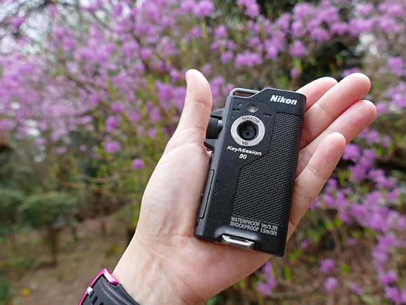 Nikonのアクションカメラ「KeyMission 80」を使ってみた ニュース 女性