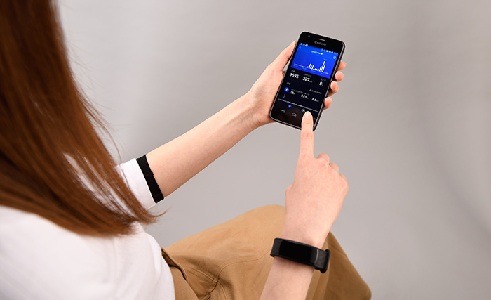 万歩計®・歩数計・活動量計・ウェアラブル・スマートウォッチ