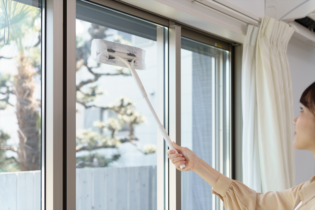 コンドル シートで洗える窓&網戸ワイパー伸縮柄 | 山崎産業株式会社