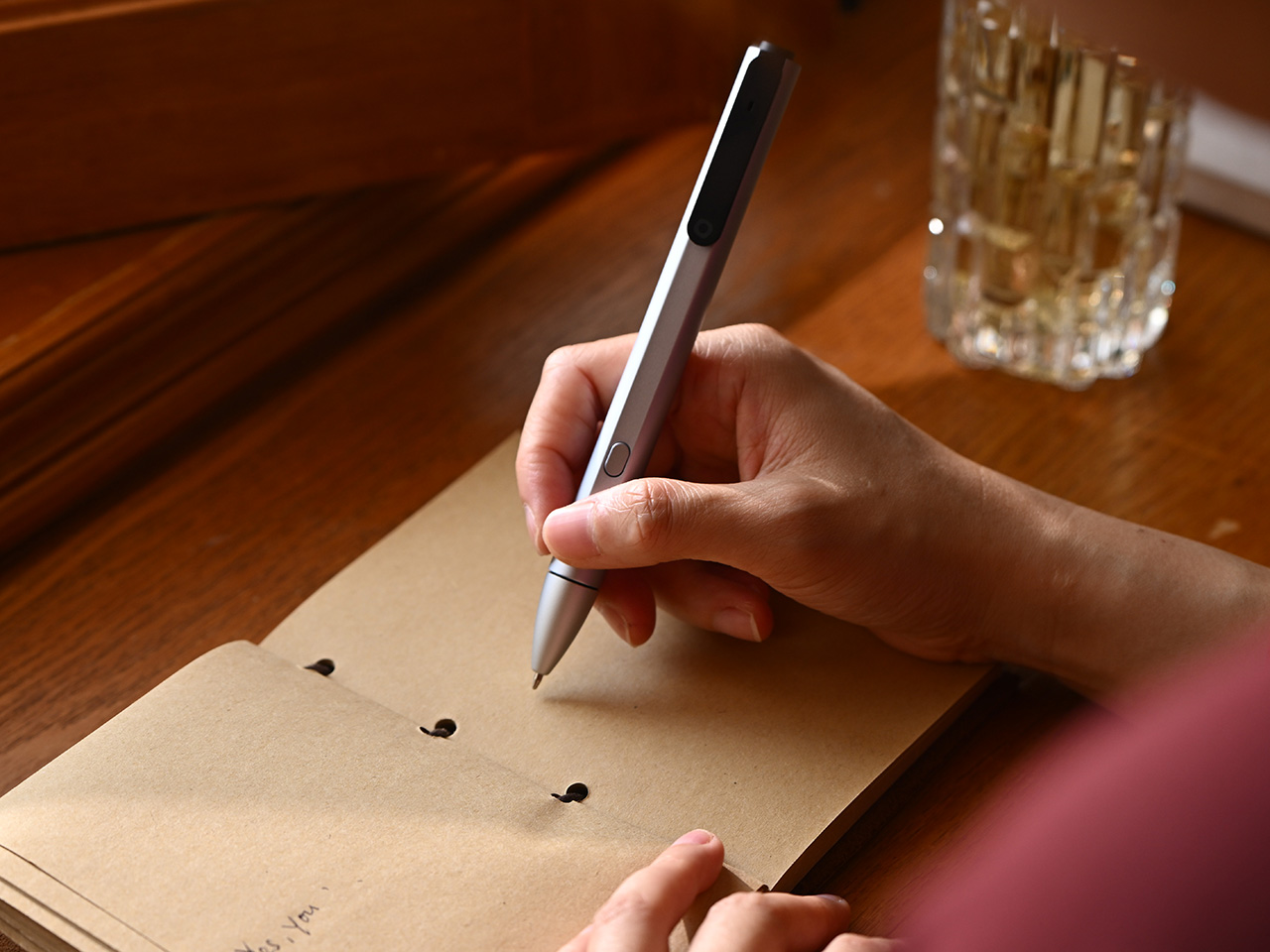 This $89 Agentic AI Pen Records Audio, Transcribes Notes, And
