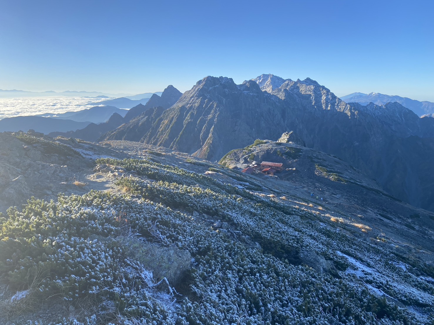 営業最終日 晴れ！ | 南岳小屋 | 槍ヶ岳山荘グループ