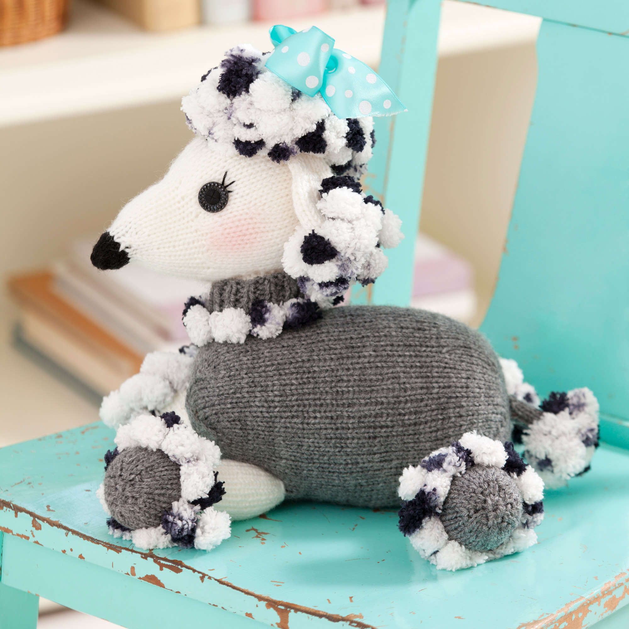 Free Red Heart Dominique Pomp-a-Poodle Knitting Pattern