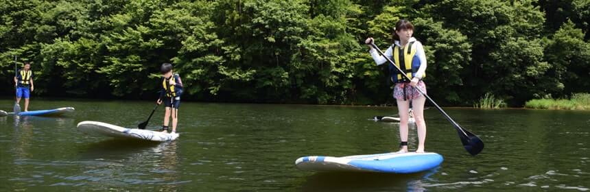 大源太湖SUP｜【公式】湯沢中里スノーリゾート｜SUMMER