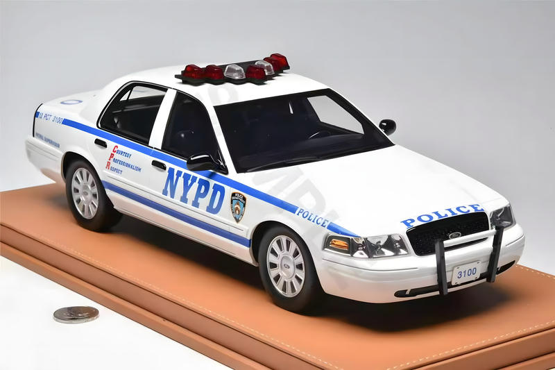 Vehicle Art 1/18 Ford Crown Victoria Resin Car Model – YX car model
