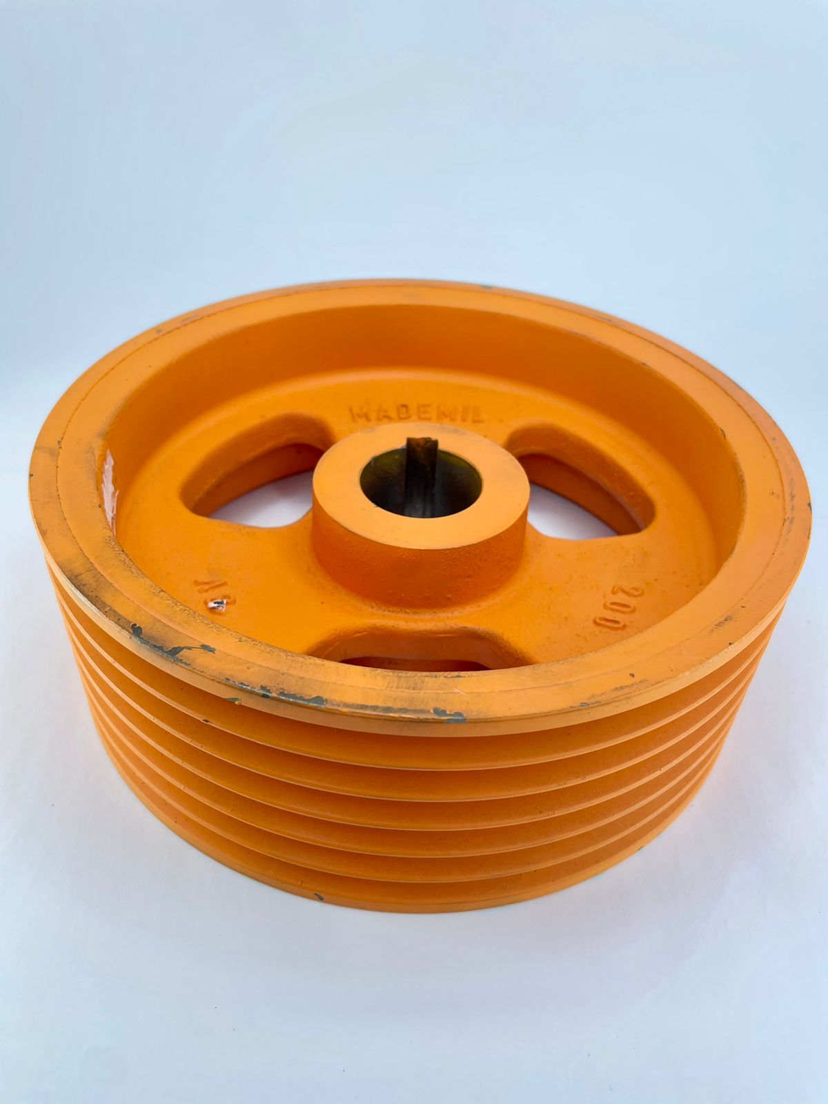 Z4688 - POLIA 200 6/3V JACTO: 639120 em Maringá