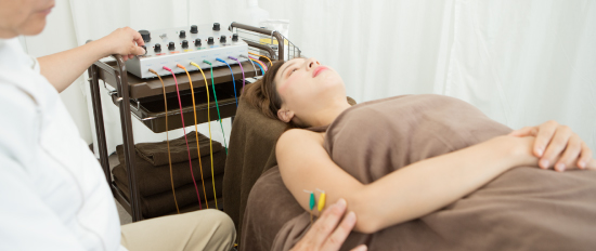 オームパルサー 鍼電極低周波治療器 Ohm Pulser LFP-4800 | 全医療器