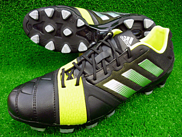 アディダスサッカースパイク 『ナイトロチャージ』シリーズ