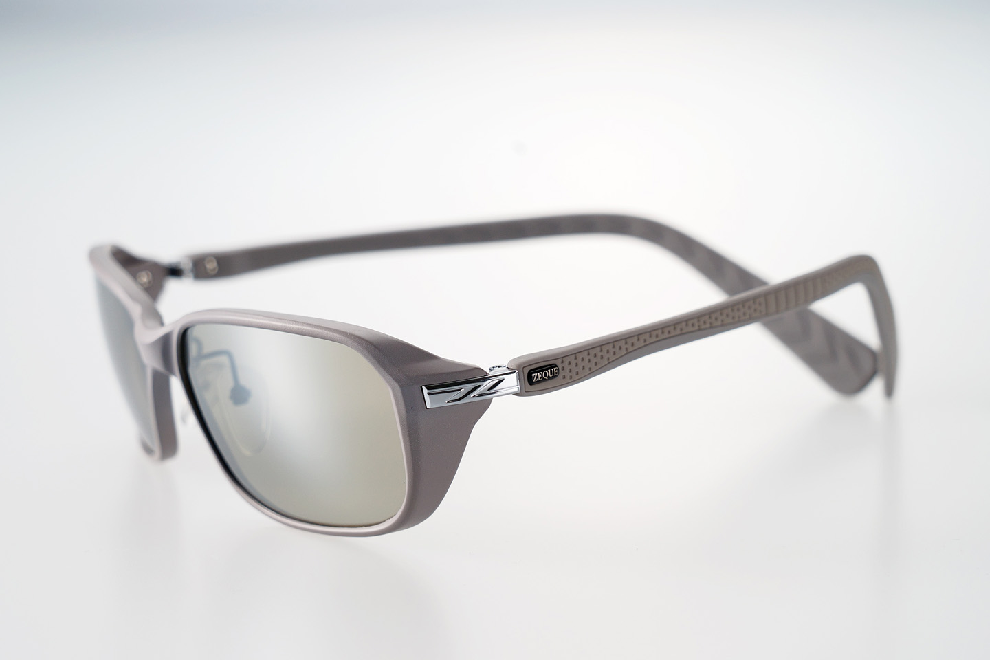 TIDA | Zeque (ゼクー)