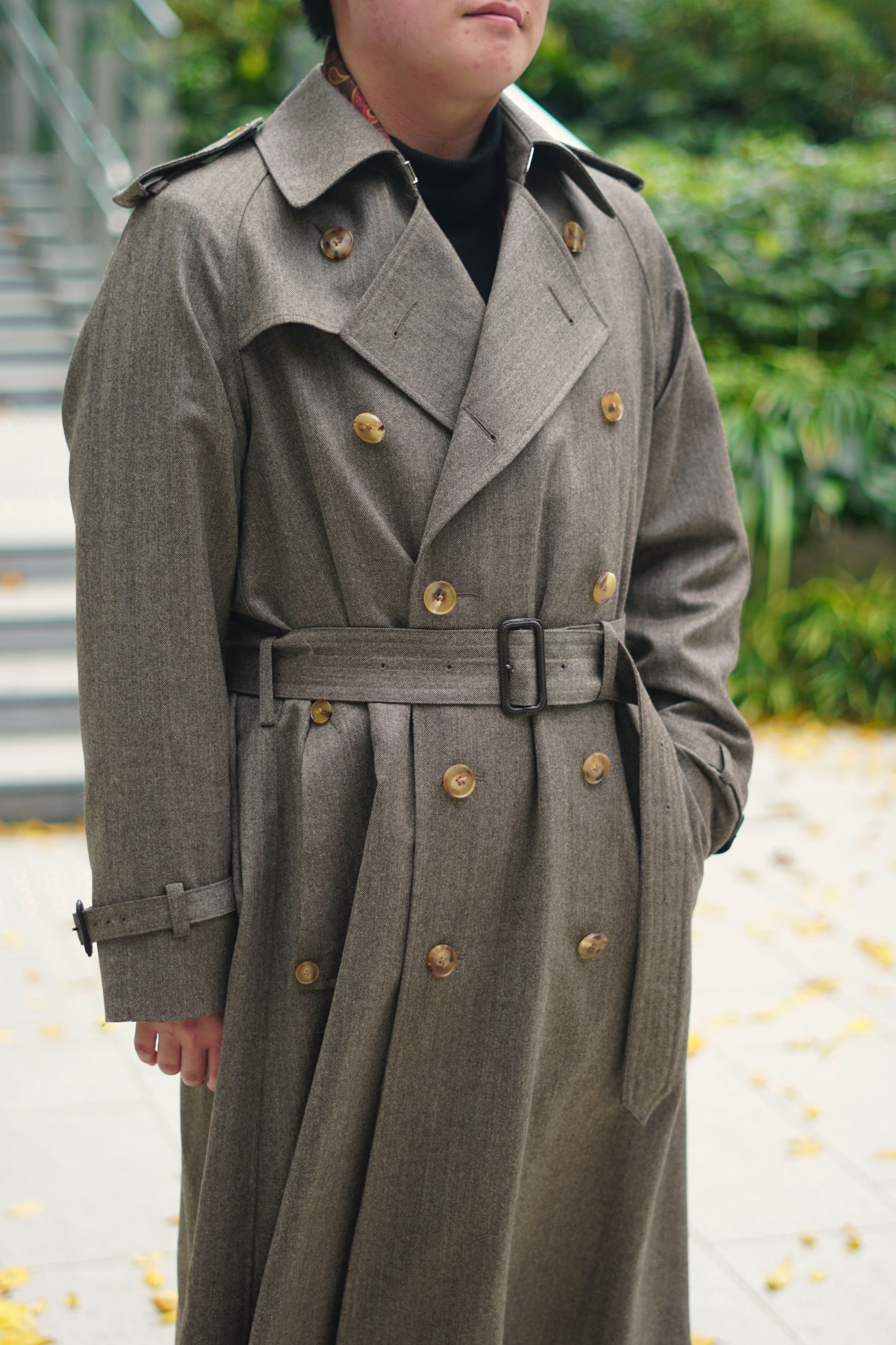 既製品では表現できない、ウールトレンチコートの良さが詰まっています