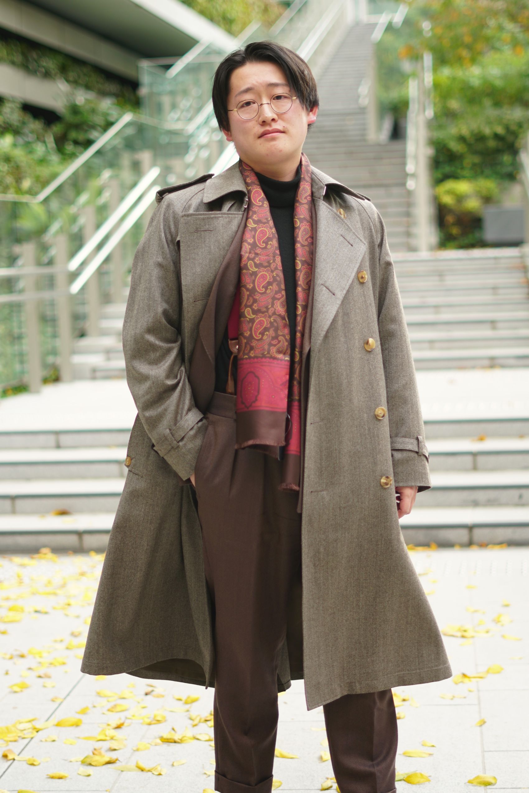 既製品では表現できない、ウールトレンチコートの良さが詰まっています