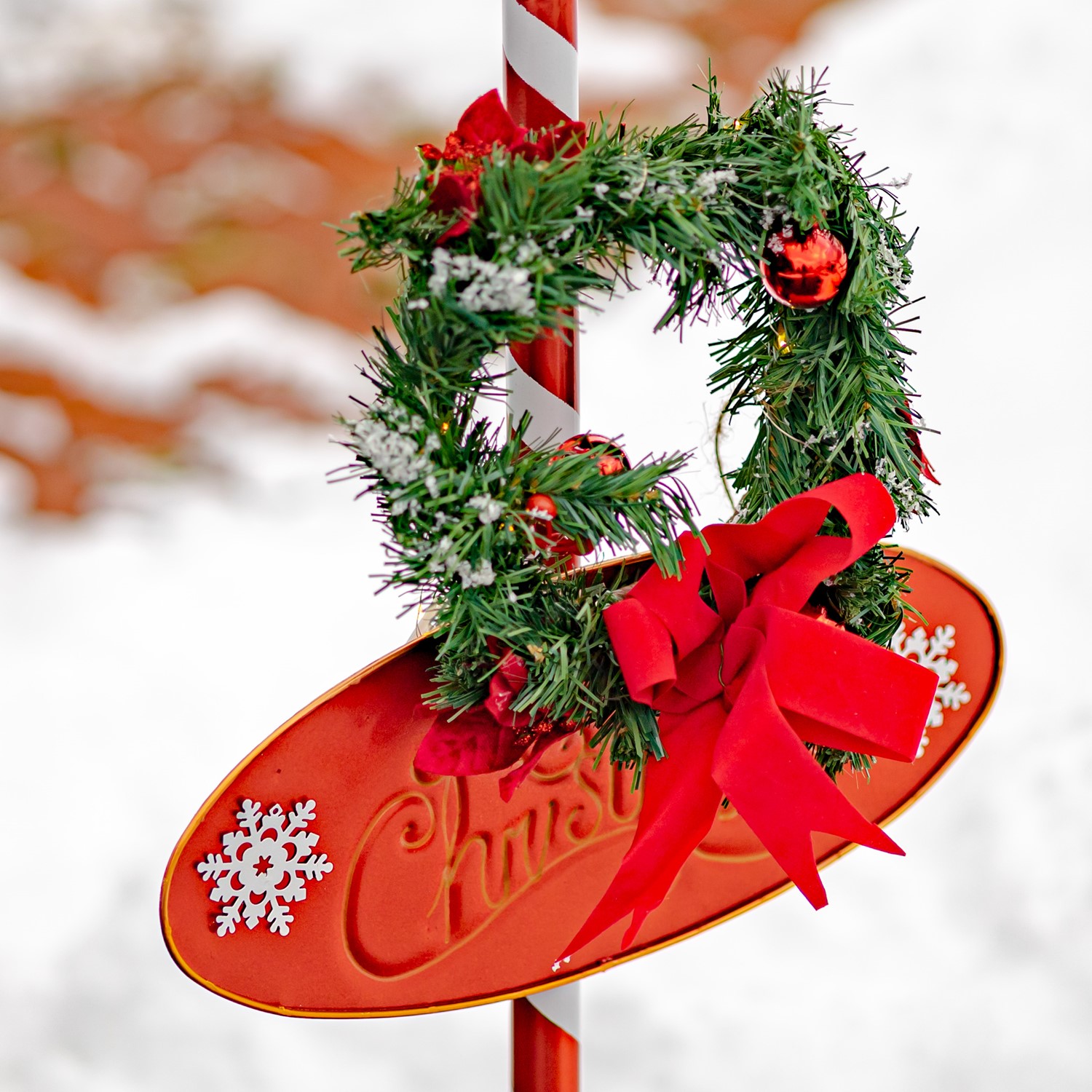 Standing Iron Christmas Lantern with Round Base