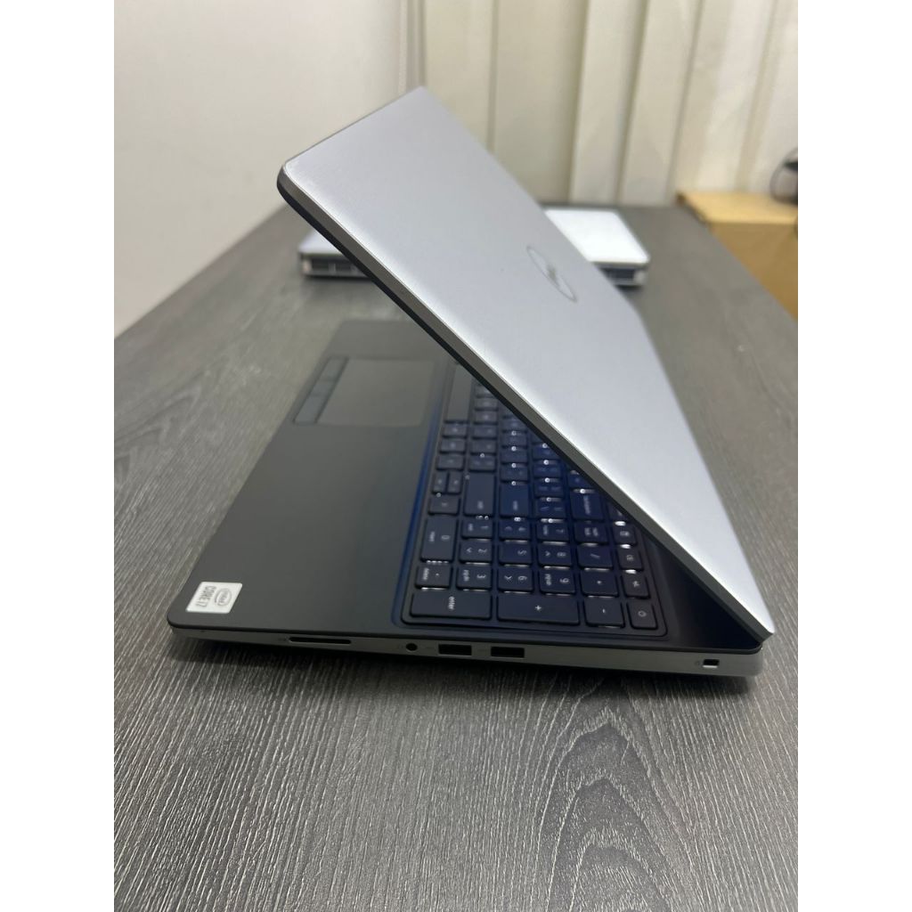 DELL PRECISION 7550 15.6''FHD TOUCH CORE i7 10th GEN UPTO 64GB RAM