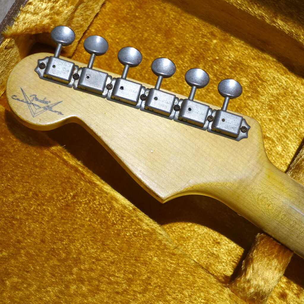 中古】Fender Custom Shop / 1961 Stratocaster Relic Olympic White