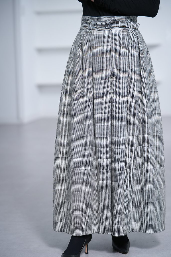 すべて｜SHE Tokyo online shop