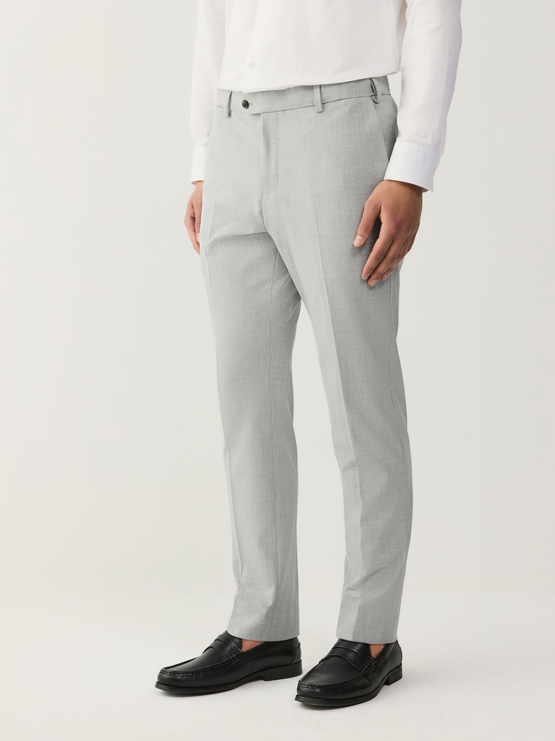 Next：日本 ライトグレー - スキニーフィット - Motionflex ストレッチ