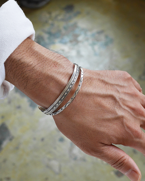 SLOW HANDS Karen Silver bangle | 大阪心斎橋のメンズ洋服のセレクト
