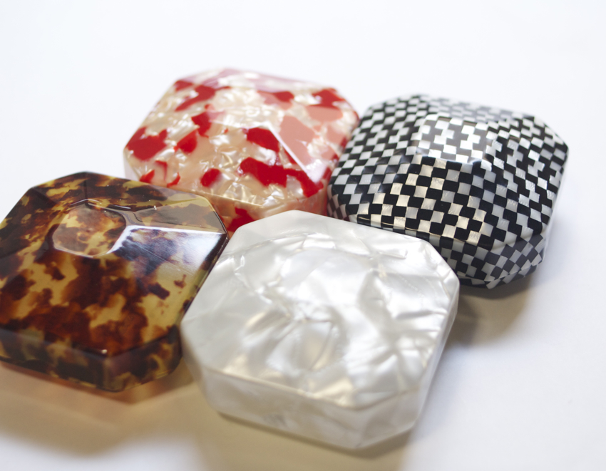 メーカー廃番】セルロイド 八角ケース/小物入れ（）のインターネット