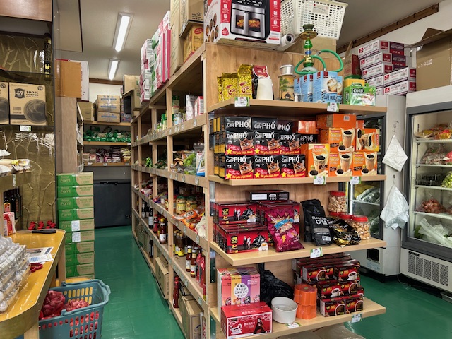 大和高田市】アジア料理の食材が揃うお店が大人気となっています