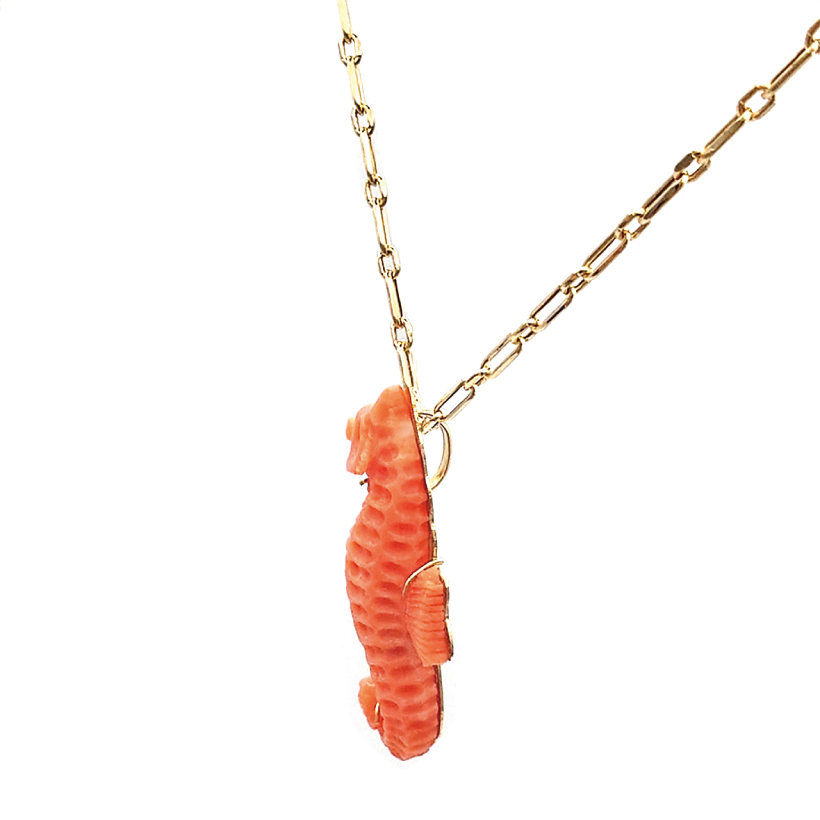 なんとユニークなタツノオトシゴ！ – 柳澤商会 ジュエリーカタログ