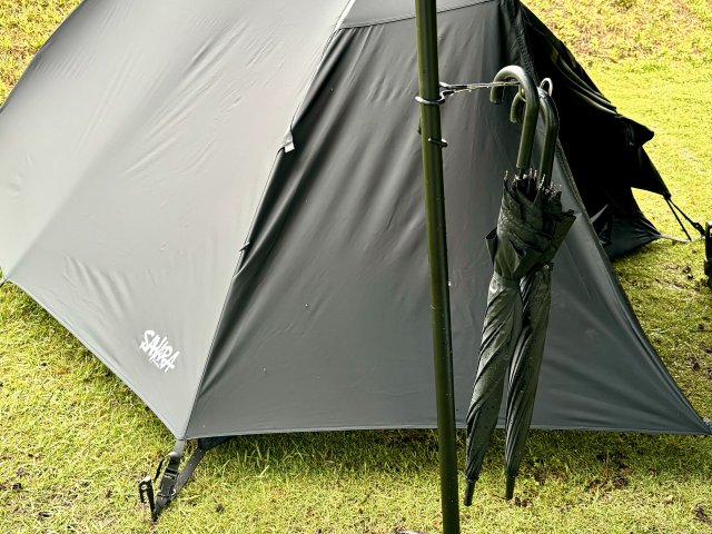 漆黒ドームテント｜FieldSAHARAナイトルームシェル設営レビュー