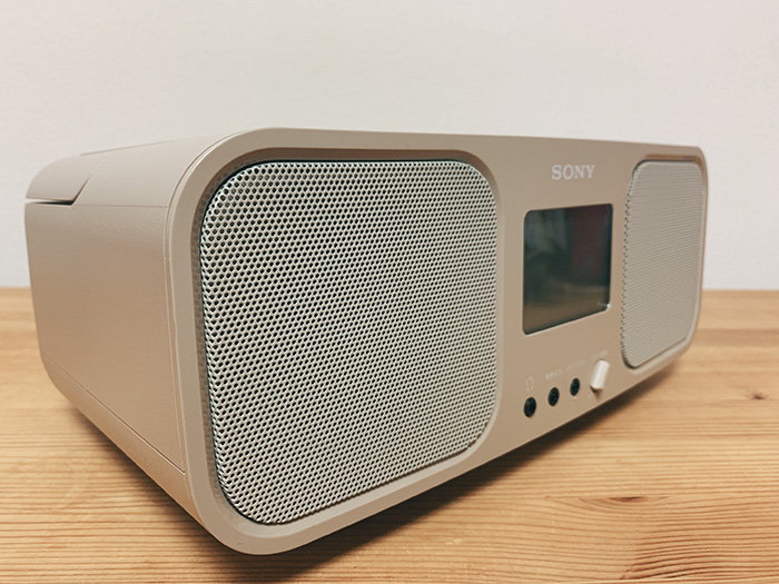 心地いい音とアナログ感。SONY「CDラジオカセットレコーダー CFD-S401