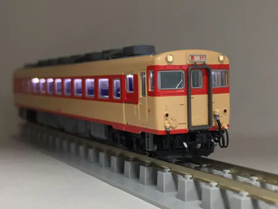 KATO キハ58（M）に純正室内灯を付ける場合 | NGaugeJP - 横濱模型