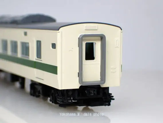 185系0番台「なつかしの新幹線リレー号」が入線しました。TOMIX 97958