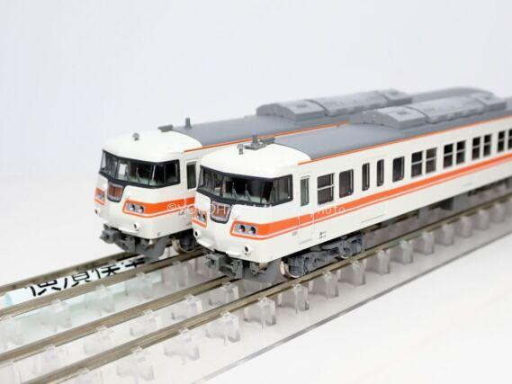117系 JR東海初期塗装（タイプ）が入線です。ホビーセンターカトー