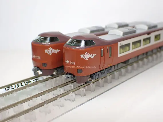 273系「やくも」Y7編成・Y8編成が入線しました。KATO 10-2000 特別企画