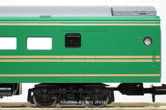 24系25形「夢空間北斗星」が入線！ 2023年発売版 TOMIX 92792