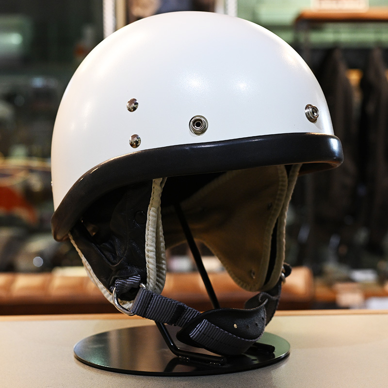 オーシャンビートル□ BEETLE PTR ハーフヘルメット アイボリー