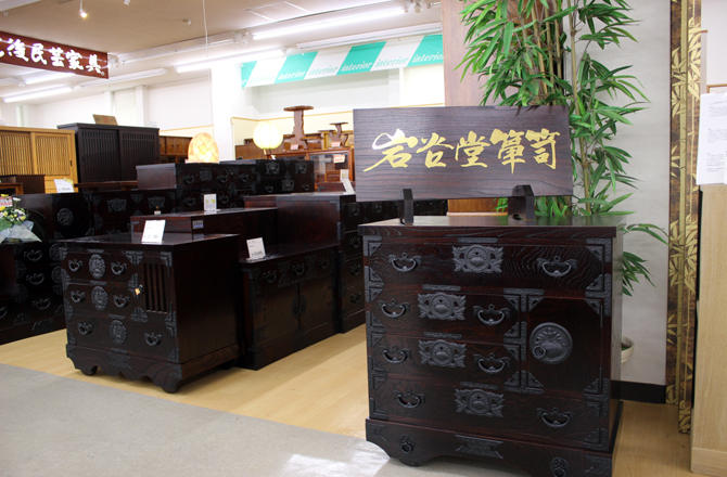 日本の民芸家具 | (株)吉田家具店｜福島県いわき市の家具・インテリア