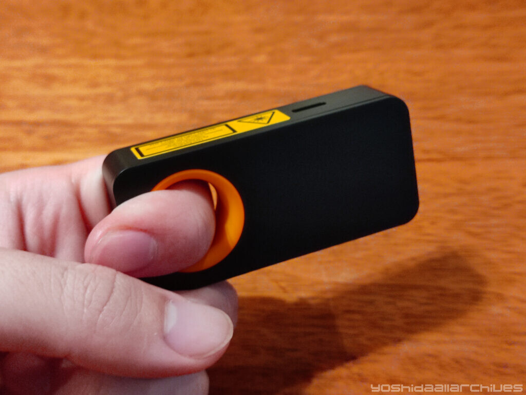 レビュー】スタイリッシュで魅力的だし、軽くて小さいのでカバンに