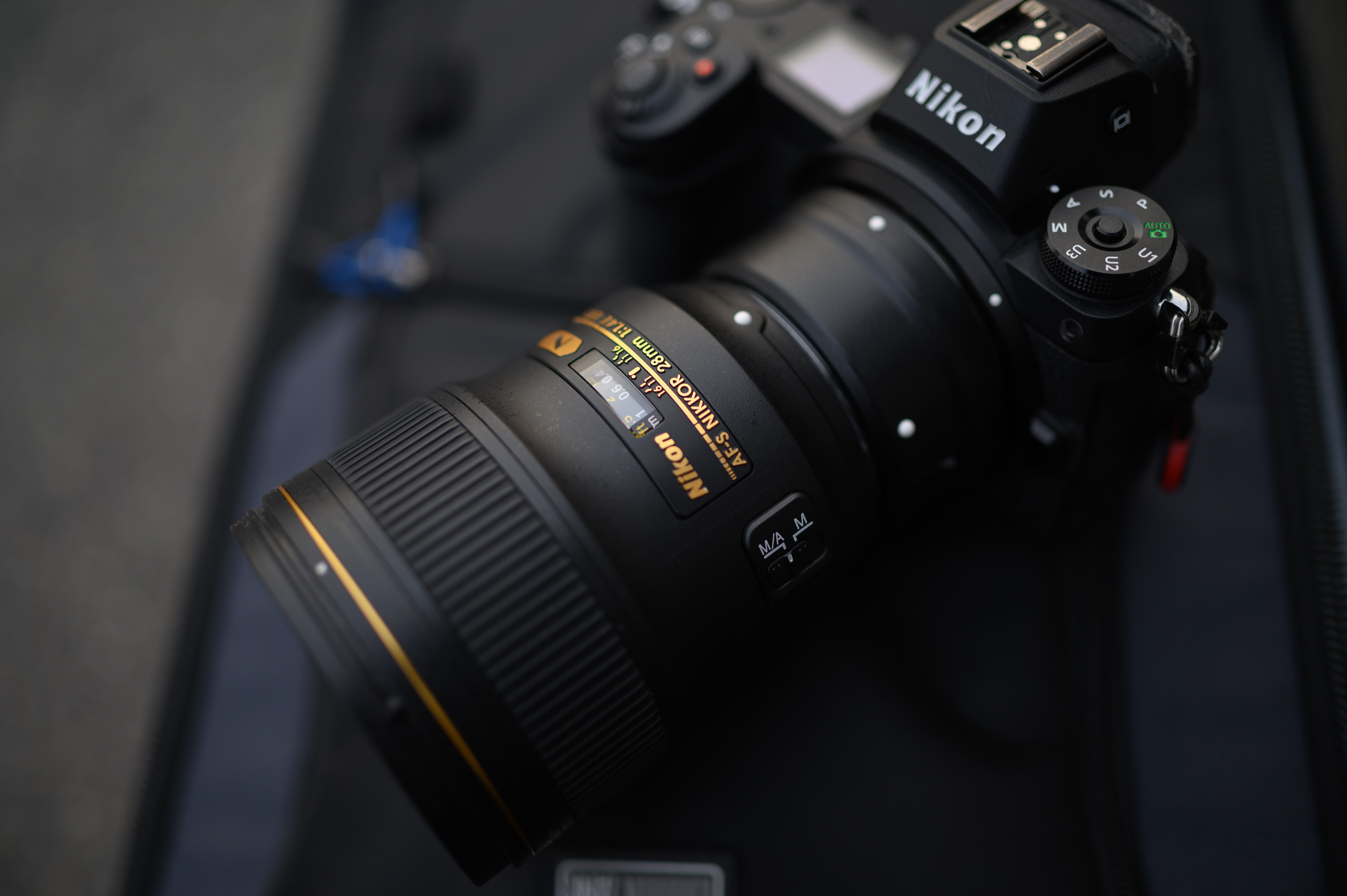 作例多数：NIKKOR 28mm f/1.4Eでポートレート：セーラー服美少女を撮影