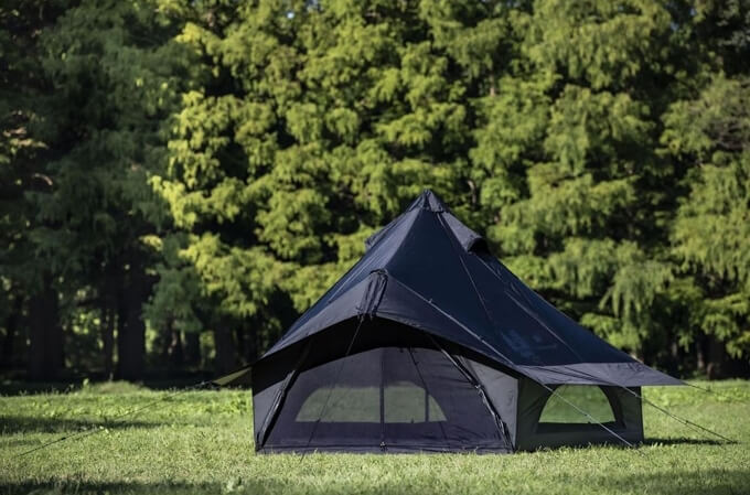 黒ピルツや黒グロッケが登場！カナディアンイーストとogawaのコラボ