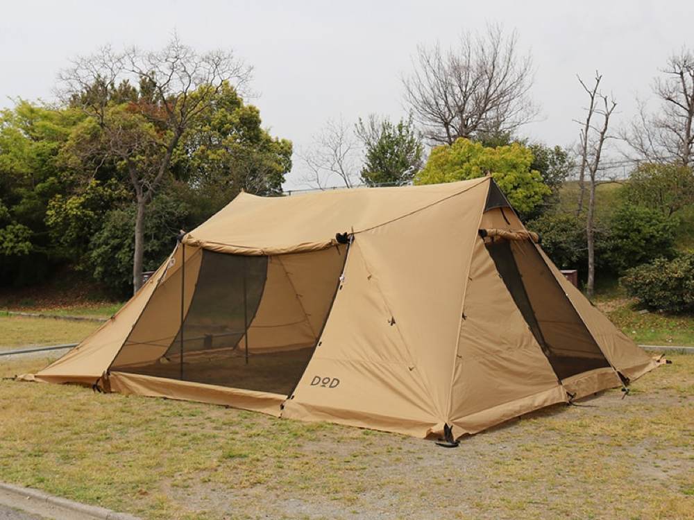 ロクロクベース】DODより約21畳の贅沢な空間が楽しめる大型シェルター