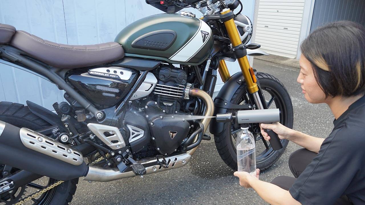 水遊び感覚で楽しくキレイに！「SPICERRポケッタブル高圧洗浄機SWU-1