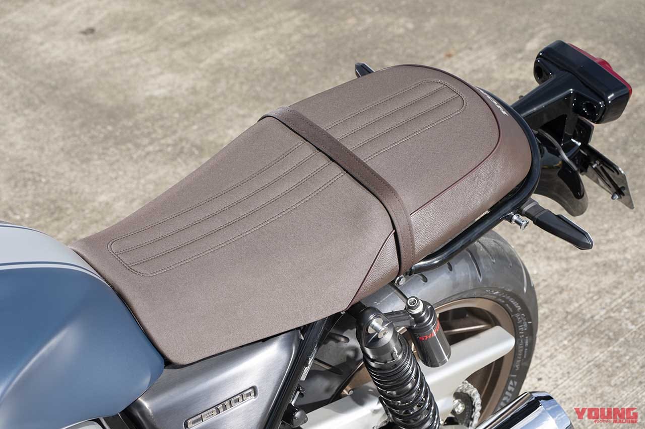 CB1100EX 純正シート SC65 ホンダHONDA シート 黒 ホンダCB1100EX純正